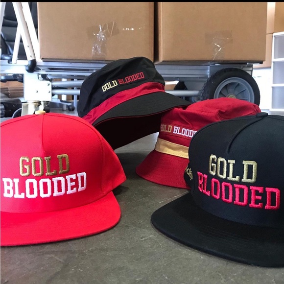 Adapt Clothing Brand Unisex "Gold Blooded" Black Snapback Cap NWOT - Picture 2 of 6